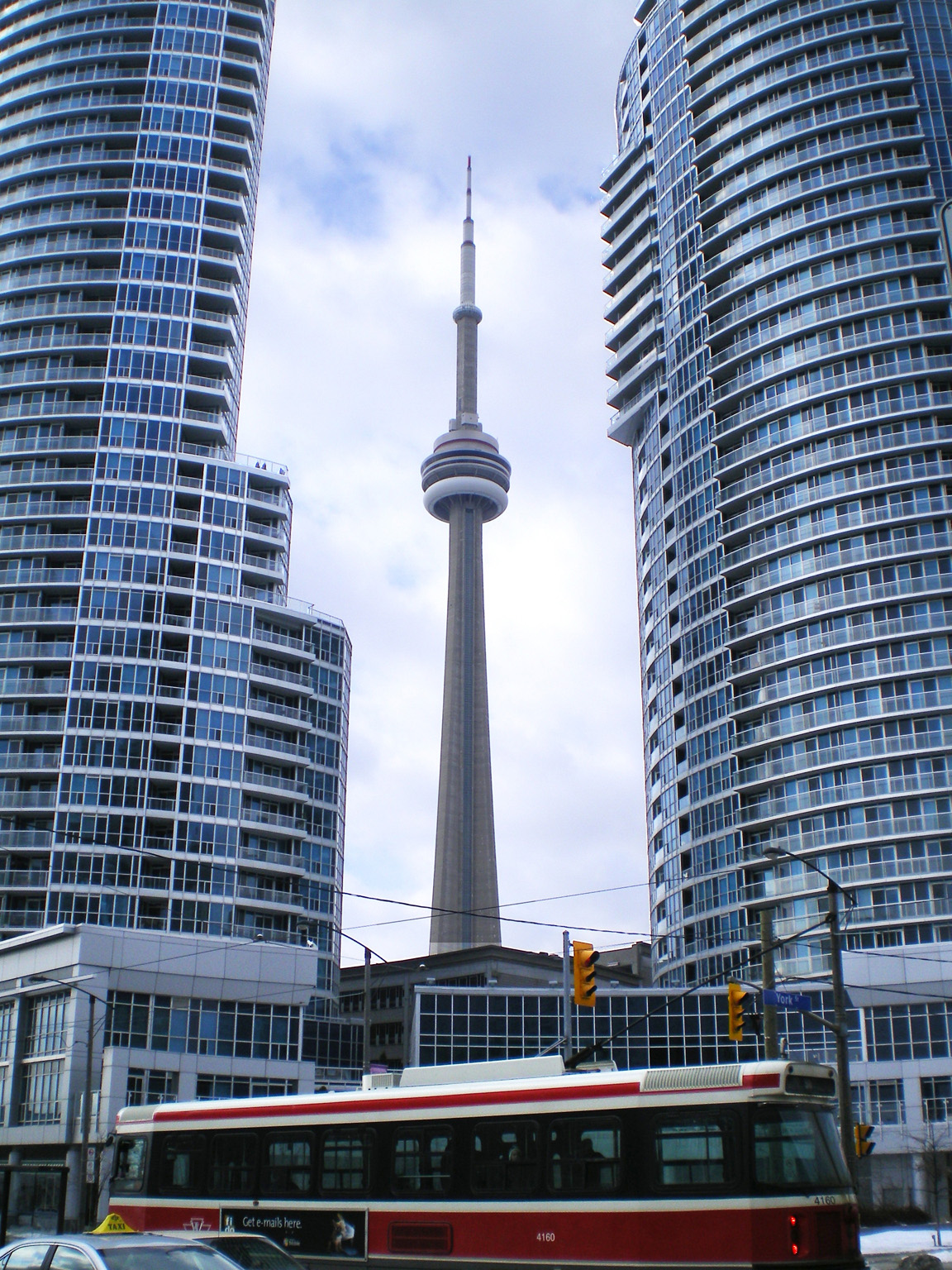 Toronto_CN_tower